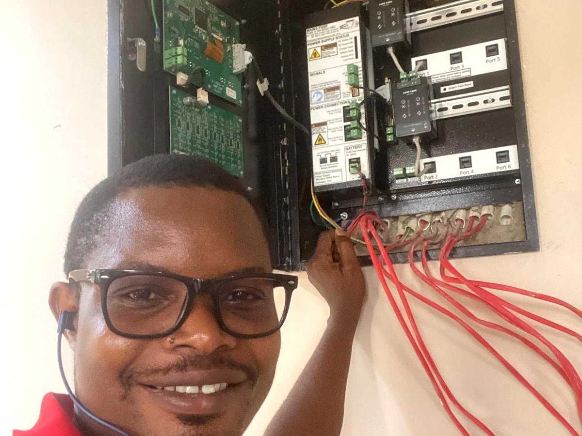 TEYETECH alarm system installation and control panel